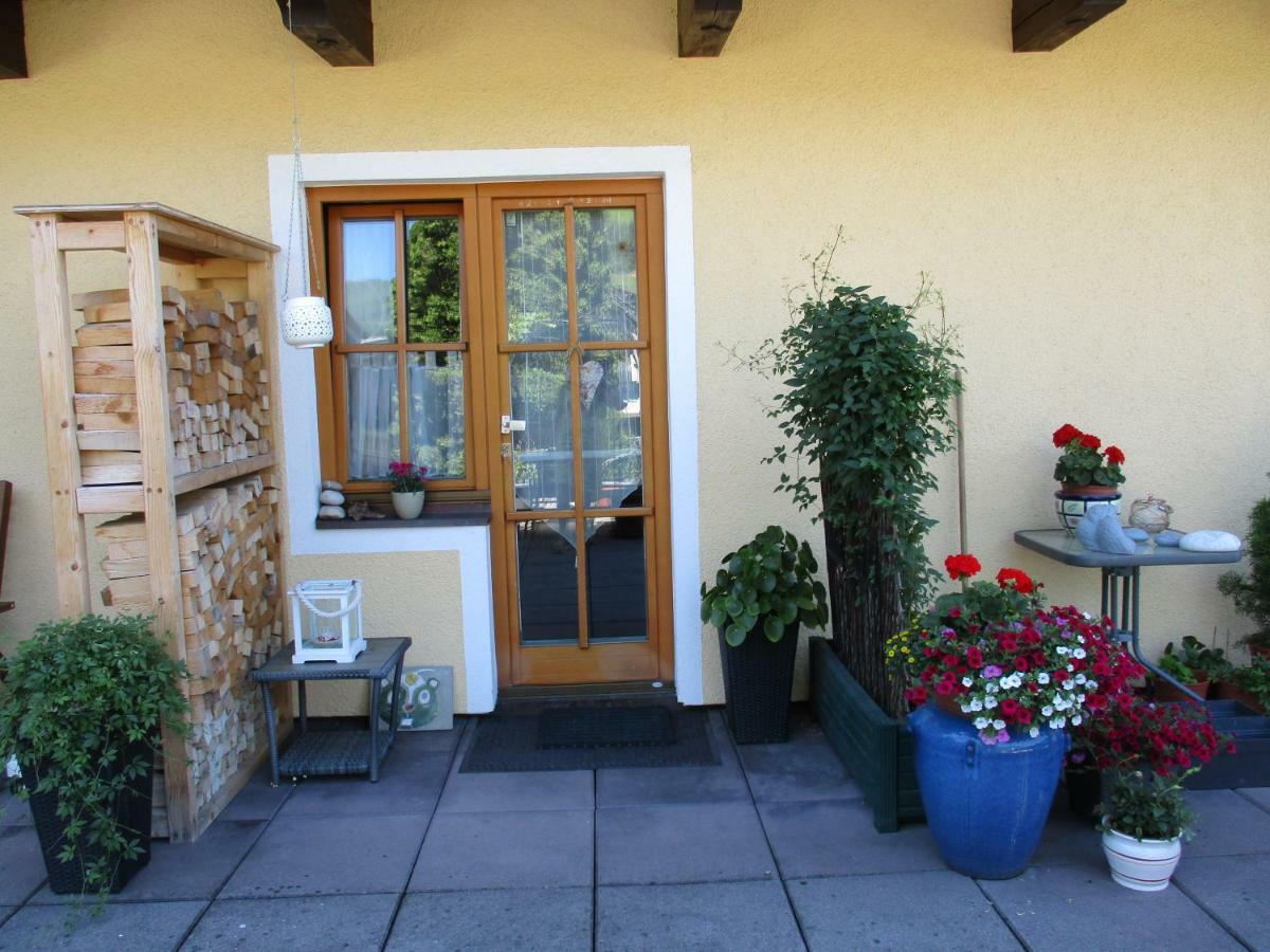 Haus Am Dorfplatz Apartamento Uttendorf Exterior foto